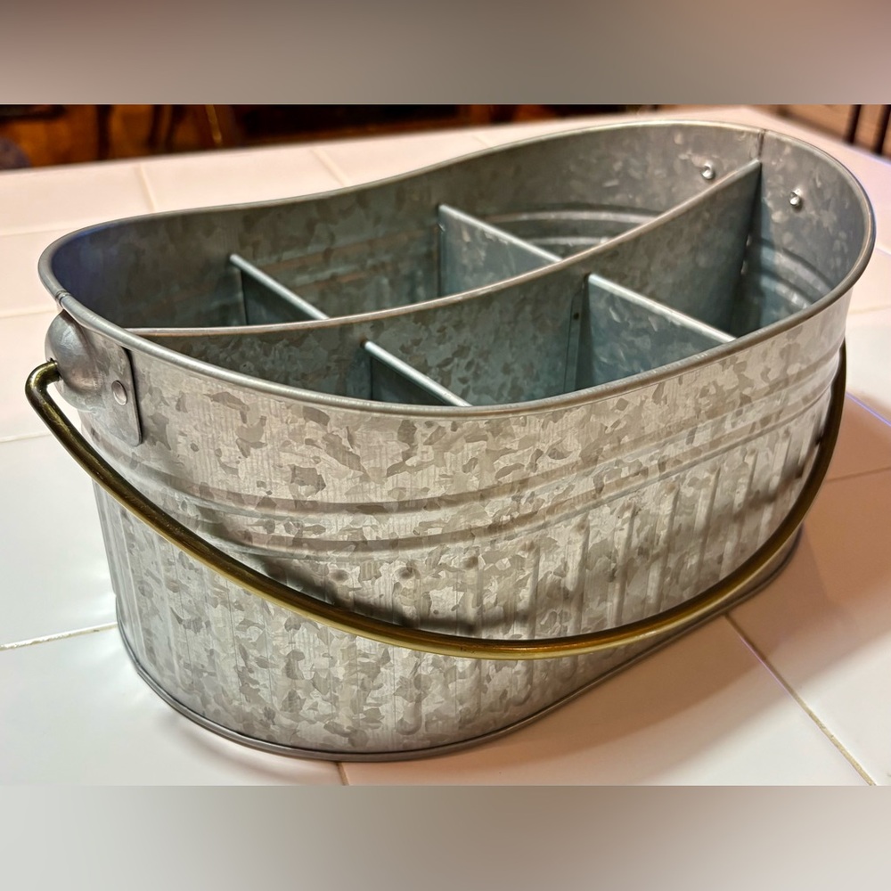 NWT, Better Homes & Gardens Galvanized Silver Utensil Caddy, Brass Tone Handle - Picture 4 of 8